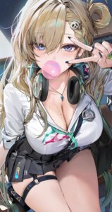 Rating: Questionable Score: 13 Tags: garter headphones lynae mo:oku open_shirt seifuku skirt_lift wet wuthering_waves User: VigorousMMM