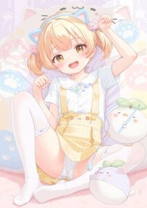animal_ears loli nekomimi pantsu skirt_lift thighhighs yunarebun