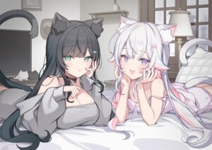 Rating: Questionable Score: 49 Tags: animal_ears icomochi incolore nekomimi no_bra pajama tail User: Anonymous