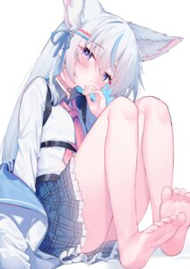 Rating: Questionable Score: 29 Tags: animal_ears feet leafpie_zaurus seifuku skirt_lift User: Anonymous