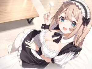 huyunora maid no_bra