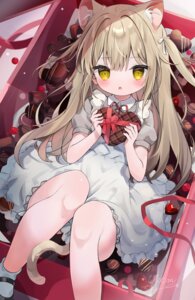 Rating: Safe Score: 21 Tags: animal_ears fujii_shino maid nekomimi skirt_lift tail valentine User: Anonymous
